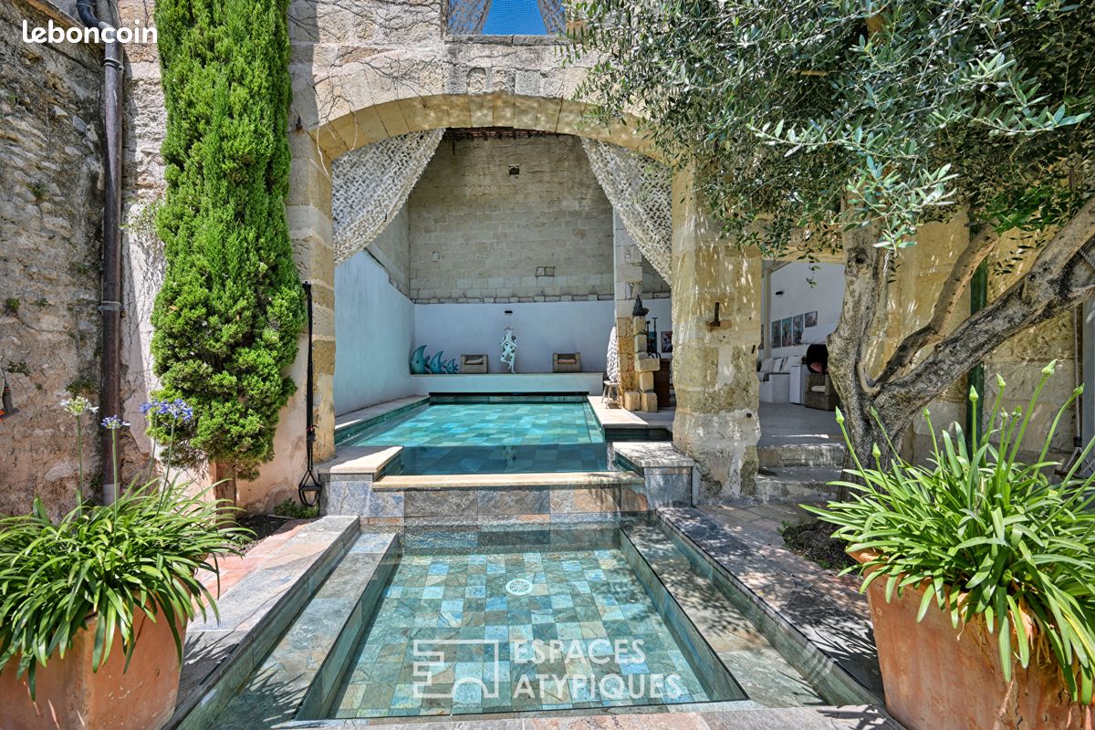 Maison 7 pièces 300 m² · à Aigues-Mortes · 300 m² · 1 125 000 €