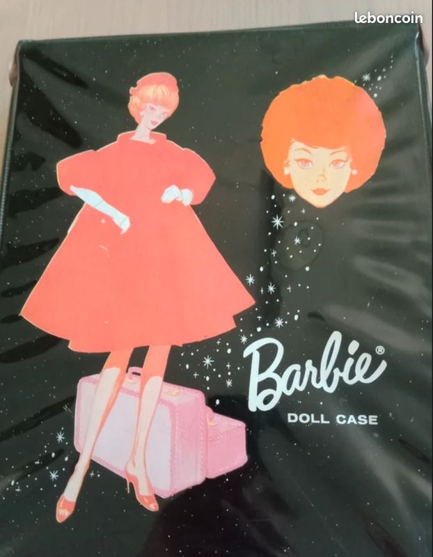 Ancienne Valise Vintage Noire En Carton Pour Vêtements De Poupées - Sans Clé