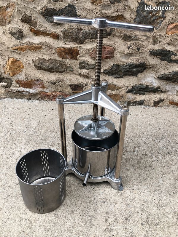 Presse agrume en acier inoxydable 1,5 l en inox (image 2)