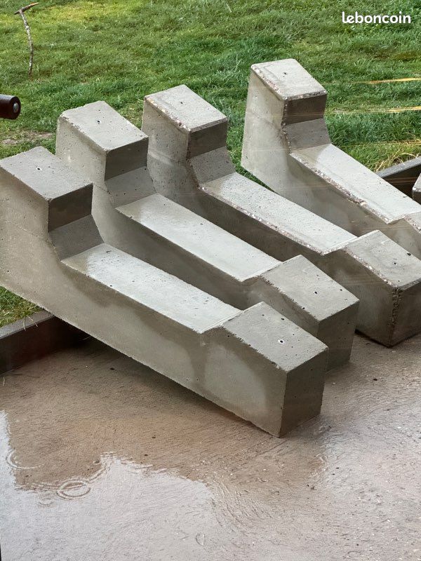 Ballast en béton et fixation insert M8 (image 1)
