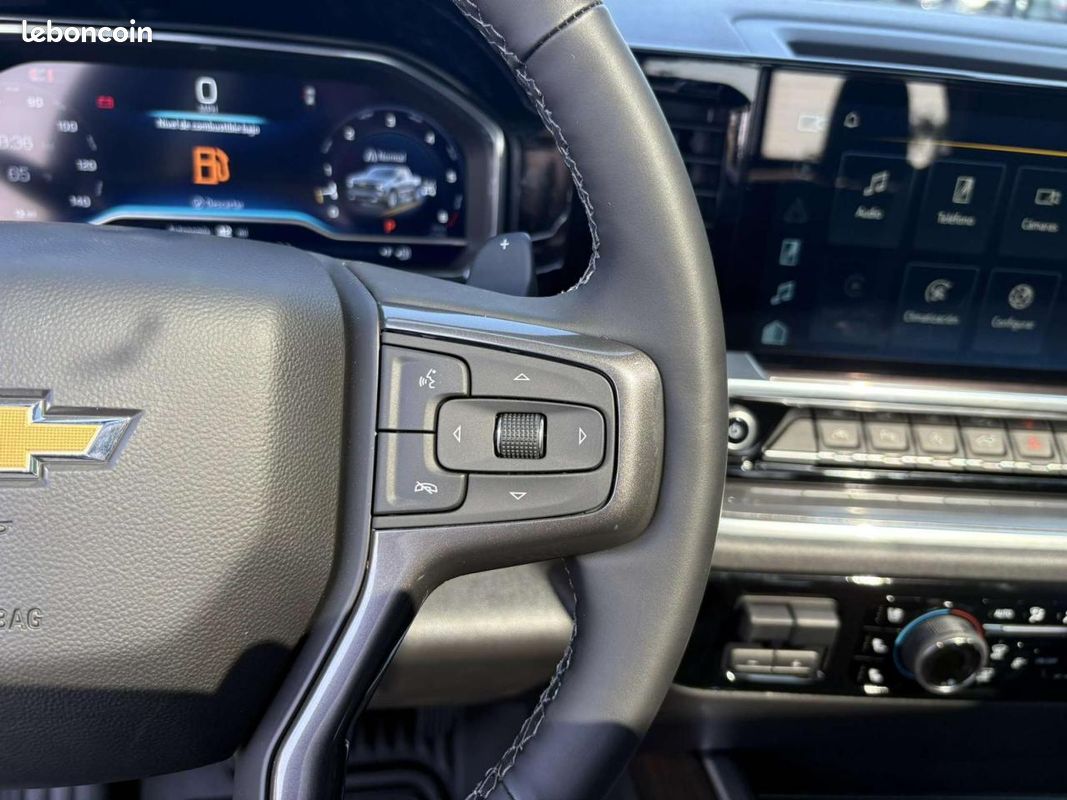 CHEVROLET SILVERADO Crewcab High Country V8 EcoTec 6.2L 4WD (image 24)