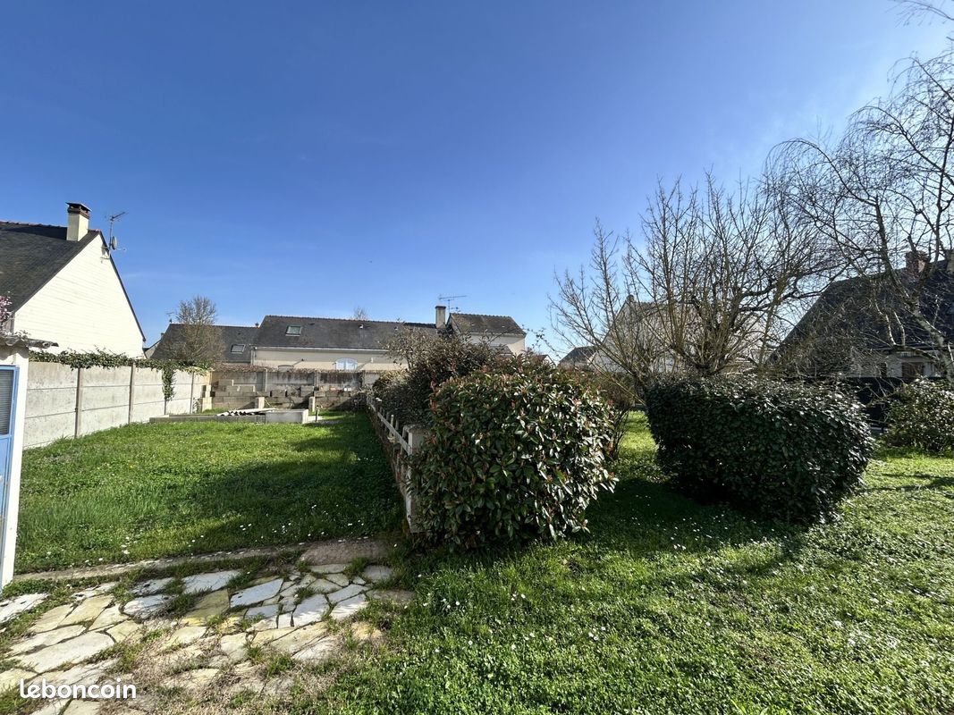 Terrain 526 m² · aux Ponts-de-Cé · 160 000 €