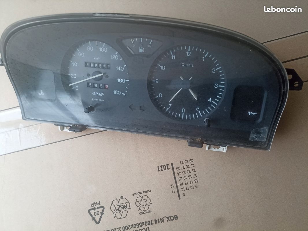 Compteur Citroën ax parfait état (image 1)