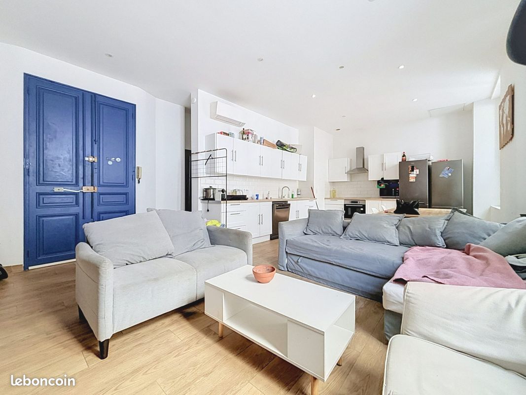 Appartement 7 pièces 127 m² · à Toulon · 127 m² · 299 000 €
