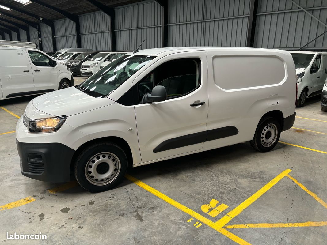 Berlingo xl hdi 100 ch driver 50.973 km 13.825 ht (16.590 ttc) (image 2)