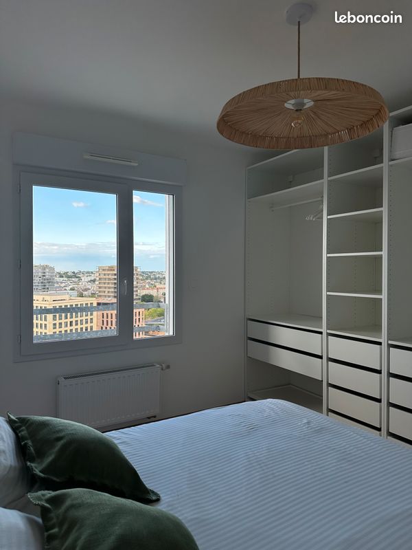 A vendre - T2 de 48.78m² - Dernier étage - Balcon vue Loire - Parking (image 7)