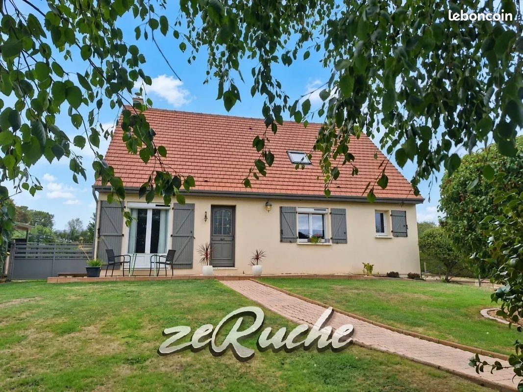 Maison 8 pièces 155 m² · à Les Monts d'Aunay · 155 m² · 299 000 €