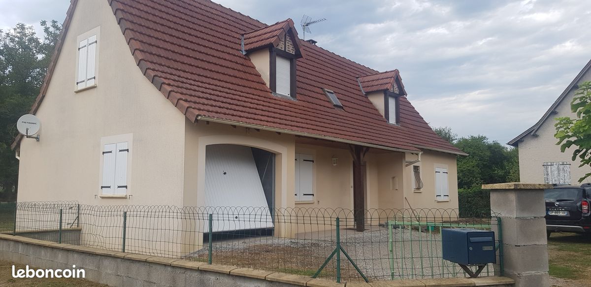 Maison 4 pièces 80 m² · à Prudhomat · 80 m² · 790 €
