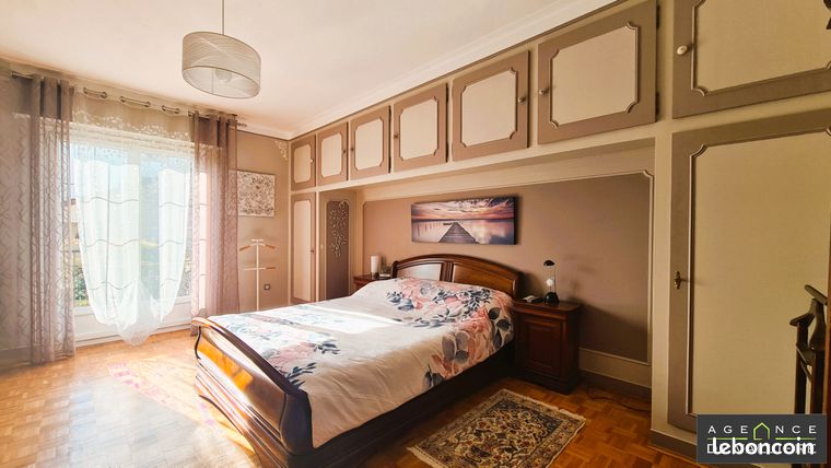 Maison a louer nanterre - 6 pièce(s) - 130 m2 - Surfyn