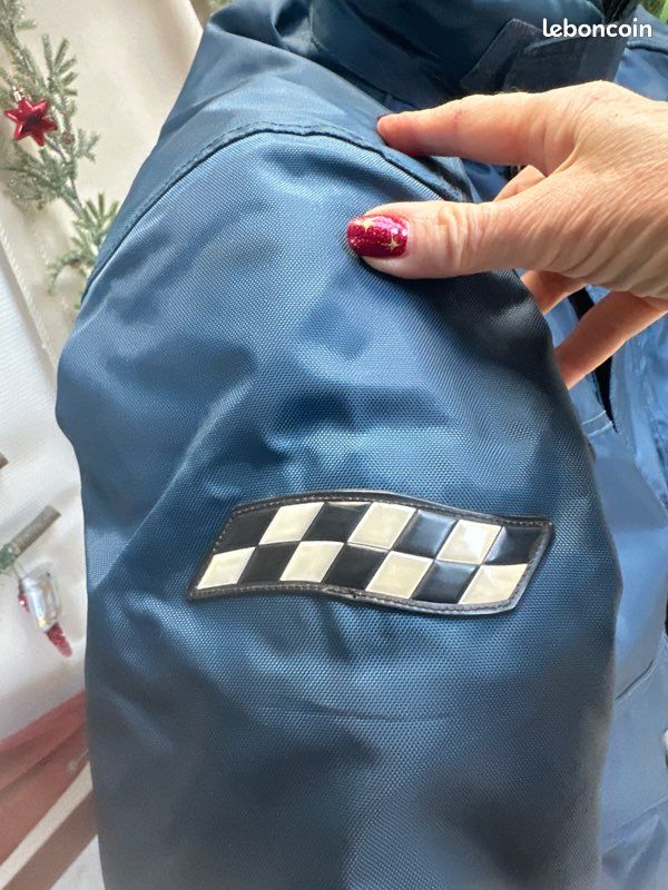 Un lot de tenue de moto ( femme ) débutante (image 3)