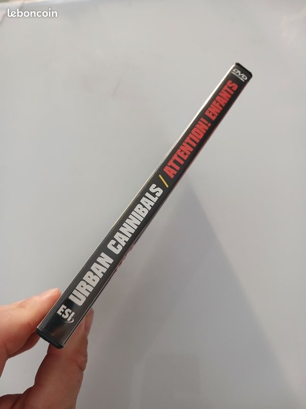 DVD Double Programme Horreur : Attention  Enfants + Urban Cannibals (image 3)
