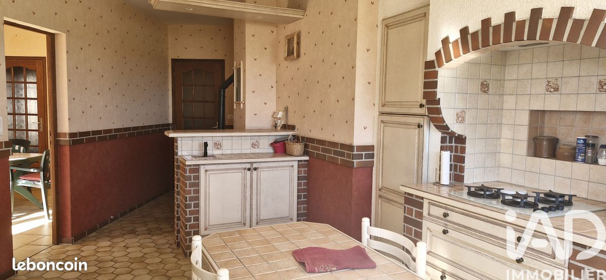 Maison 6 pièces 187 m² · à Courtenay · 187 m² · 295 000 €