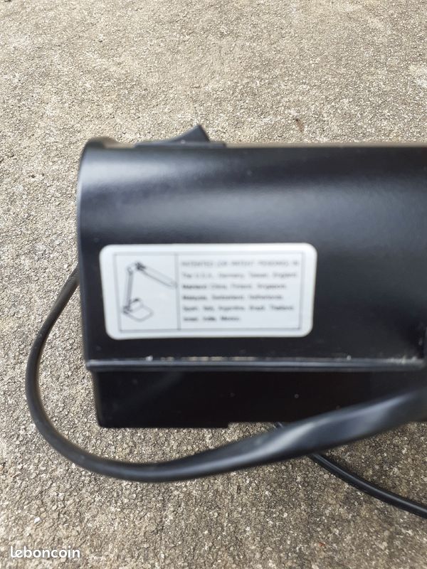 Lampe halogène orientable (image 3)