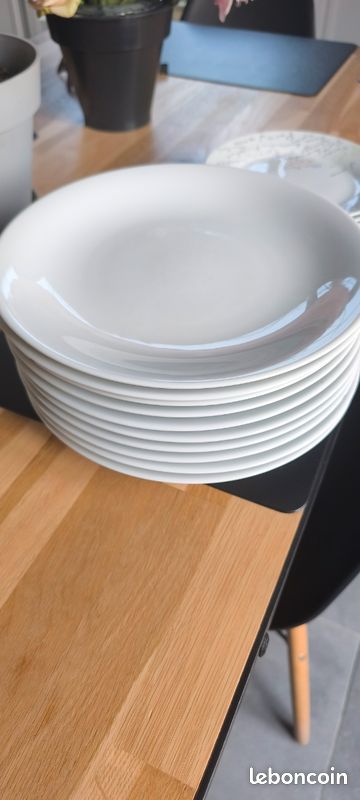 Lot assiette blanche (image 2)