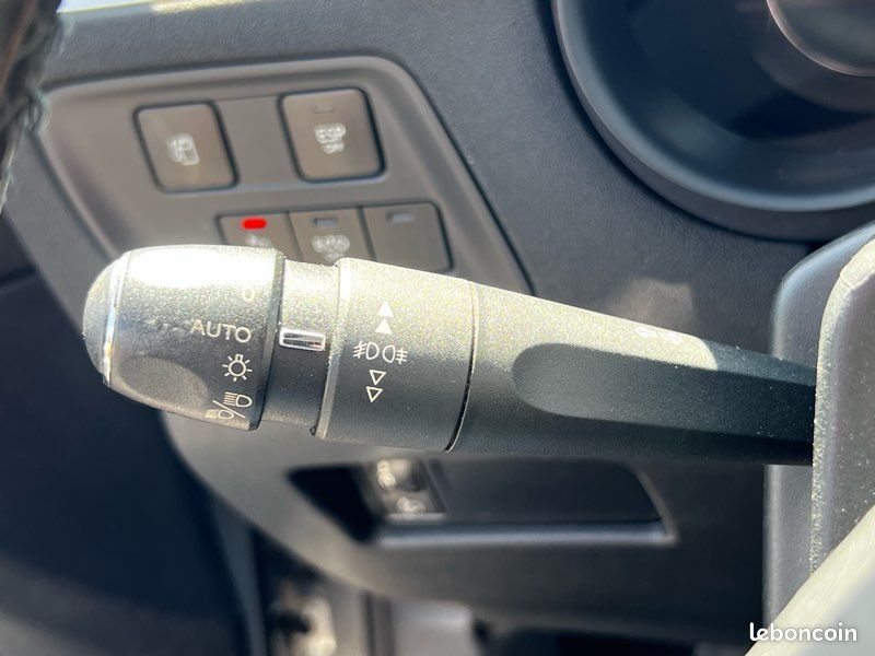 Citroën C4 1.6 e-HDI 112 cv / modèle sans adblue (image 13)