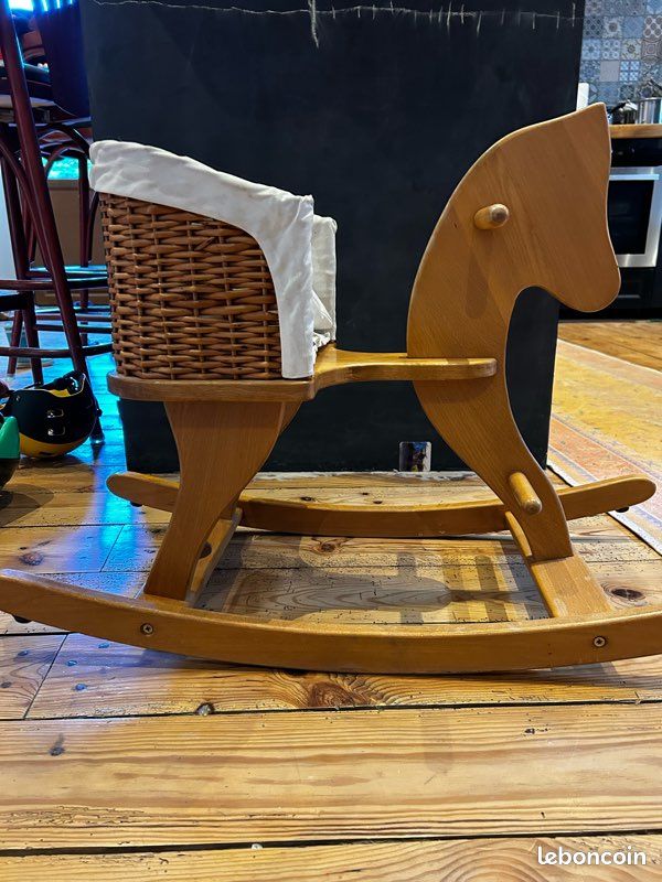Cheval à bascule bois Moulin Roty (image 1)