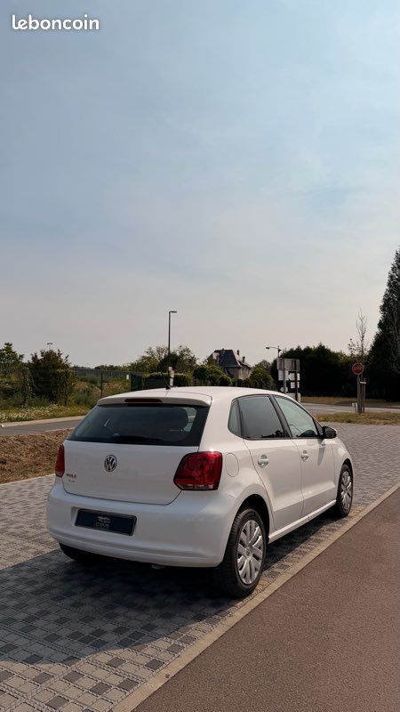Volkswagen Polo 1.2 60ch (image 2)