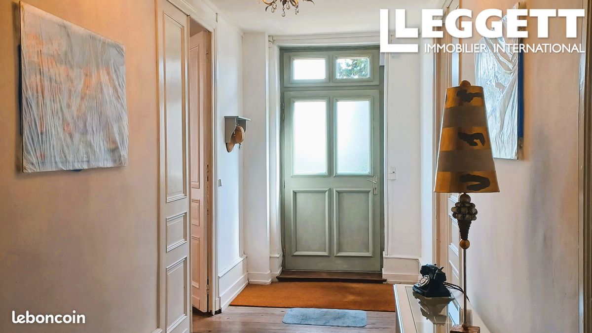 Maison 7 pièces 190 m² - Ménigoute 79340 (image principale 3)