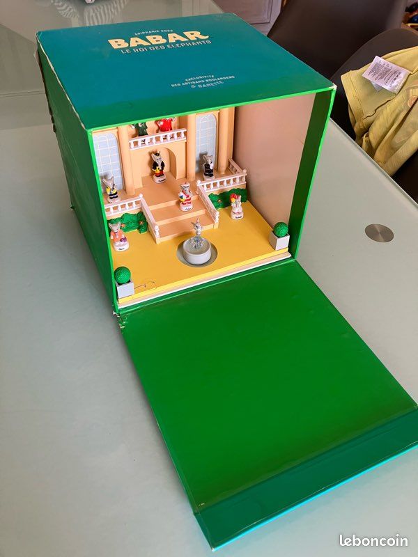 Grande Maison De Jeu LANSAY – Le Palais De Babar – Avec Personnages – Poids 3kg