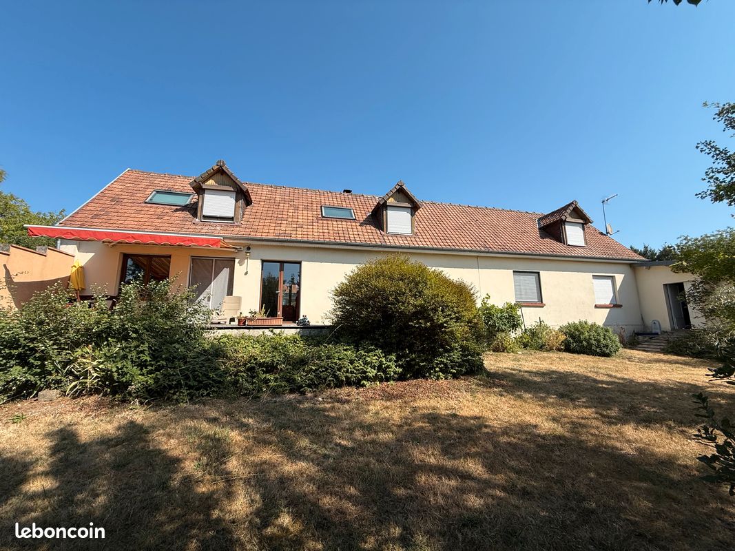 Maison 6 pièces 200 m² · à Coisy · 200 m² · 395 000 €