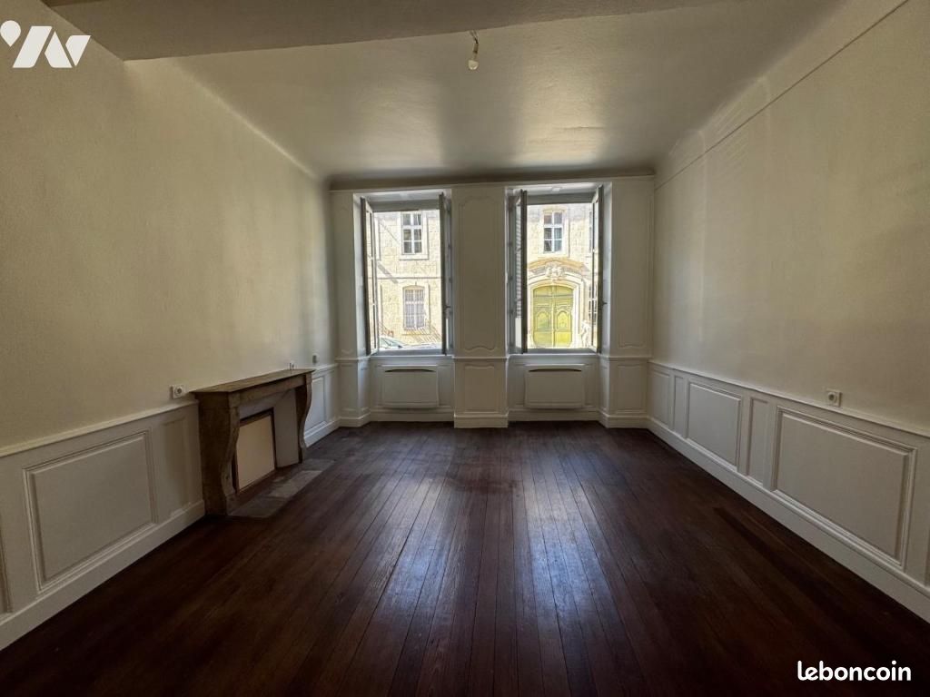 Appartement 2 pièces 51 m² · à Dole · 51 m² · 500 €