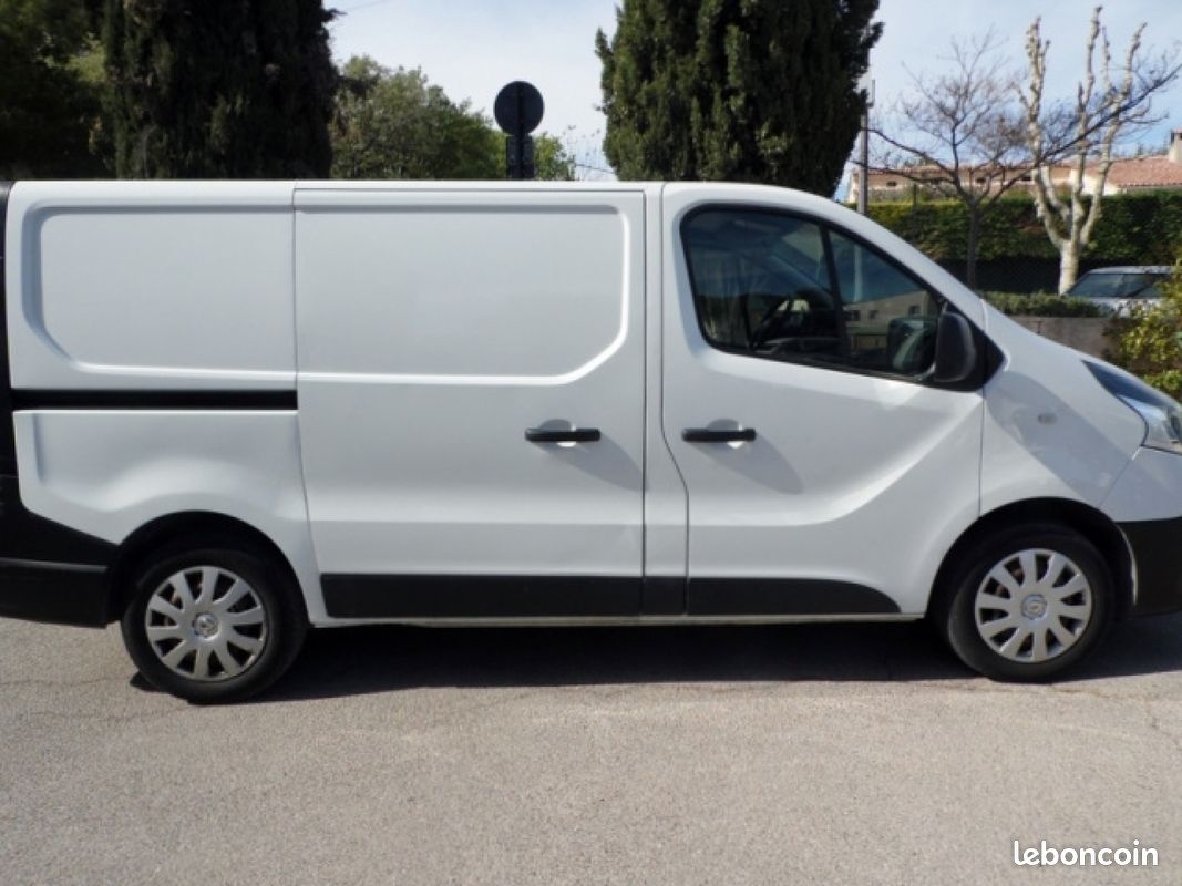 Renault trafic fourgon gn l1h1 1200 kg dci 120 energy confort (image 6)
