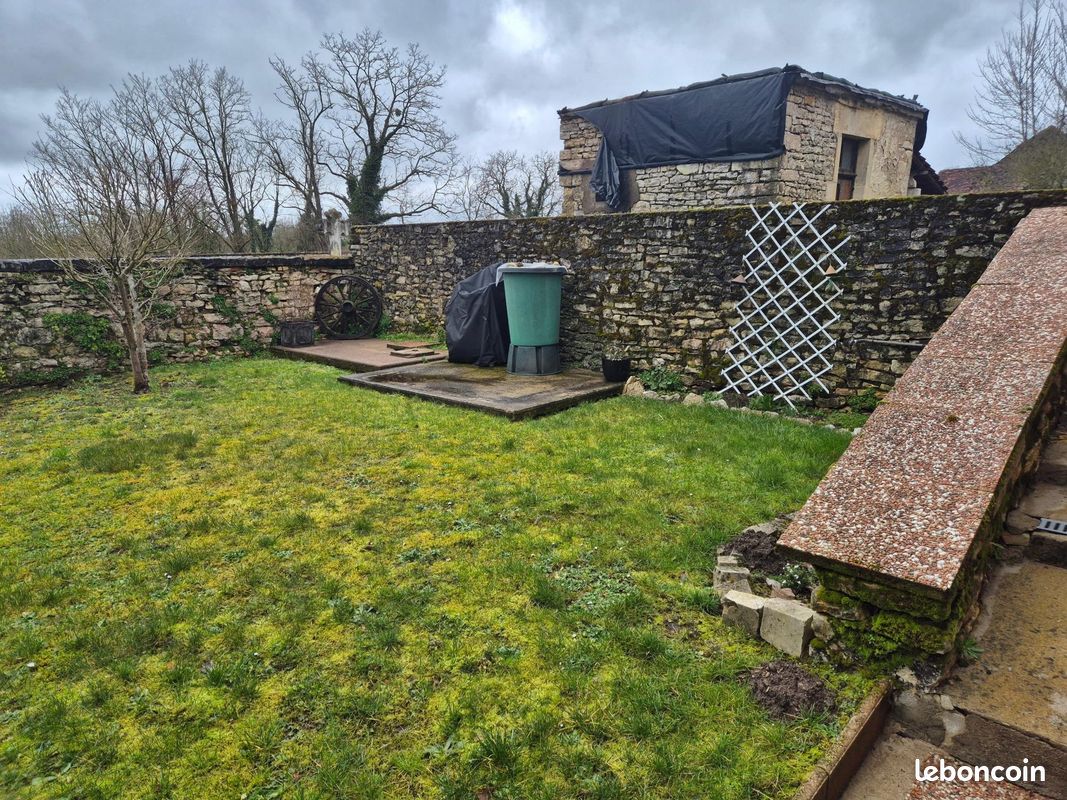 Maison 3 pièces 61 m² · à Pesmes · 61 m² · 75 000 €