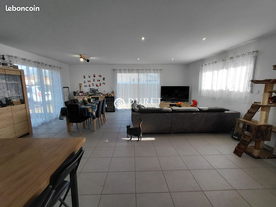 Maison 5 pièces 115 m² · à La Chapelle-Hermier · 115 m² · 297 000 €