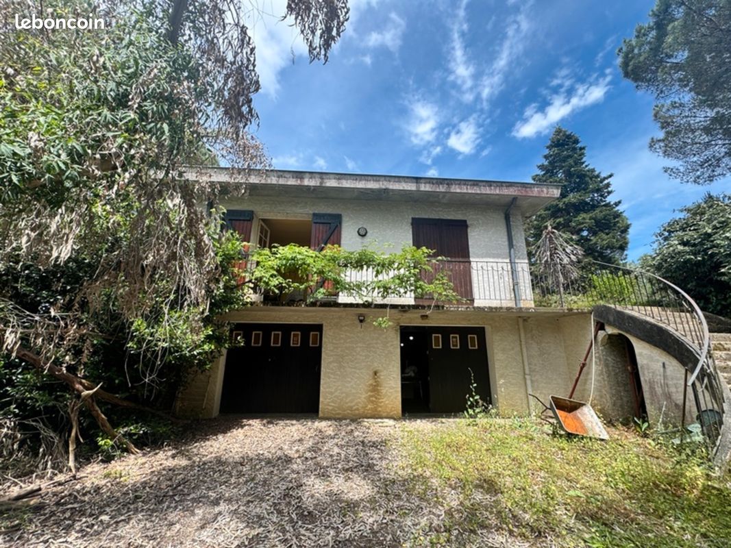 Maison 5 pièces 145 m² · à Aubiac · 145 m² · 189 000 €