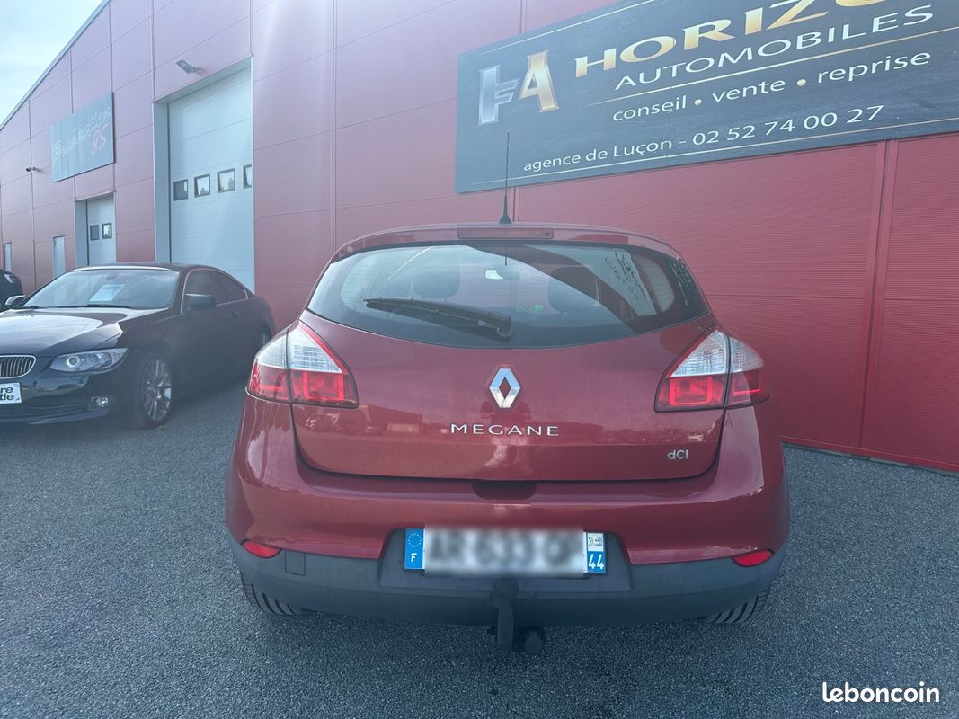 Renault Megane 3 Berline 5 ptes 1.9 DCI 131 CH AUTHENTIQUE - GARANTIE 12 MOIS (image 6)