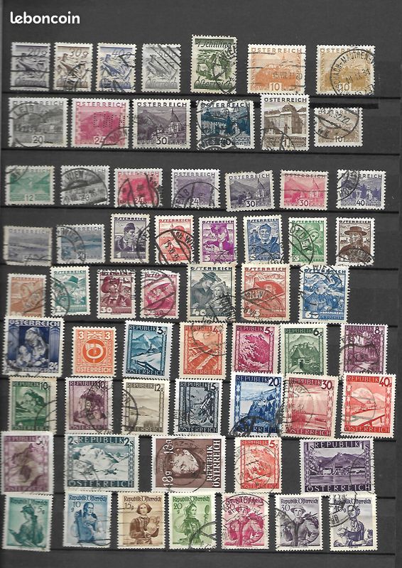 LOT de Plus de 320 Timbres Oblitérés tous différents Années De 2000 A