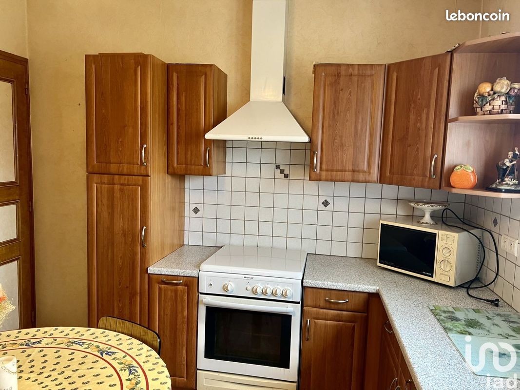 Maison 4 pièces 100 m² - Saint-Yrieix-sur-Charente 16710 (image principale 5)