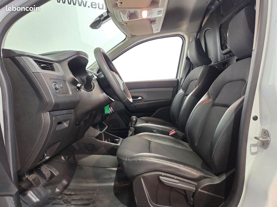 Renault EXPRESS VAN 1.5 BLUE DCI 95CH CONFORT (image 18)