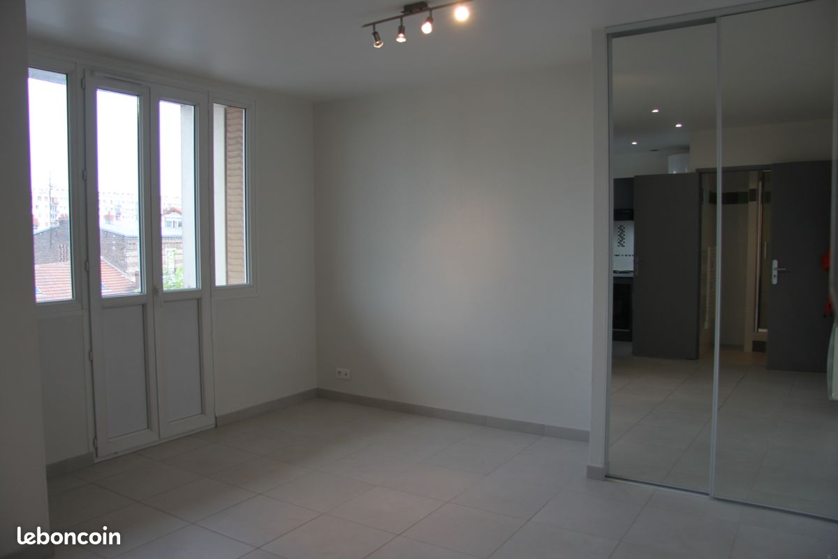 Appartement 2 pièces 23 m² · à Villejuif · 23 m² · 920 €/mois