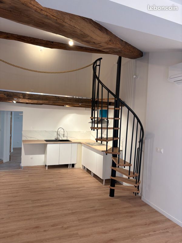 Appartement 2 pièces 52 m² · à Saint-Symphorien-d'Ozon · 52 m² · 890 €/mois