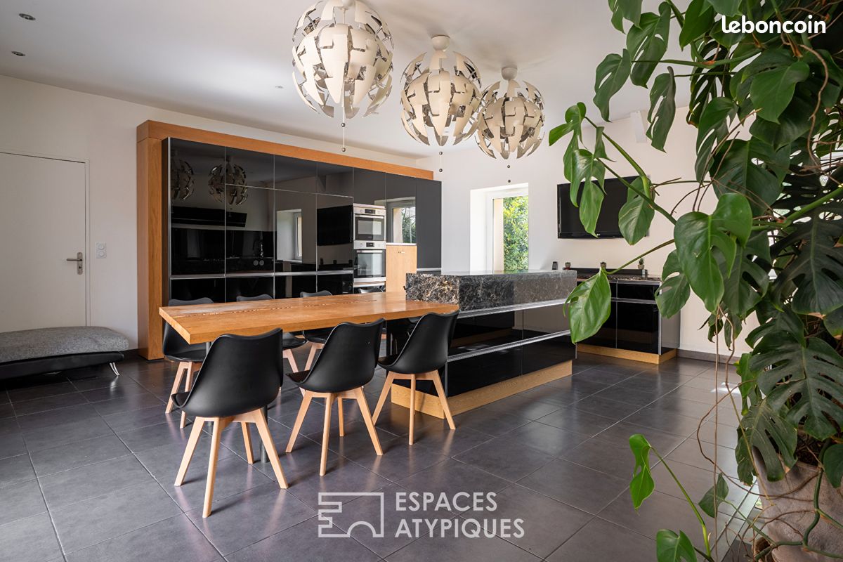 Maison 5 pièces 222 m² · à Carquefou · 222 m² · 2 900 €/mois