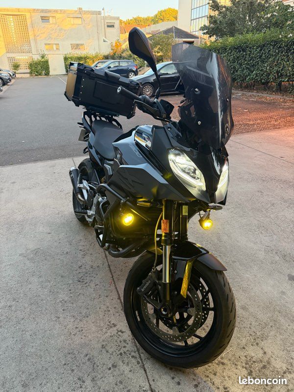 BMW F900xr a2 (image 1)