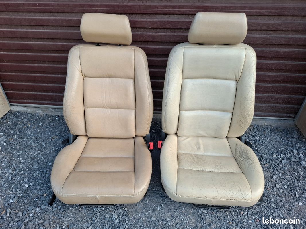 Intérieur Peugeot 306 (image 1)