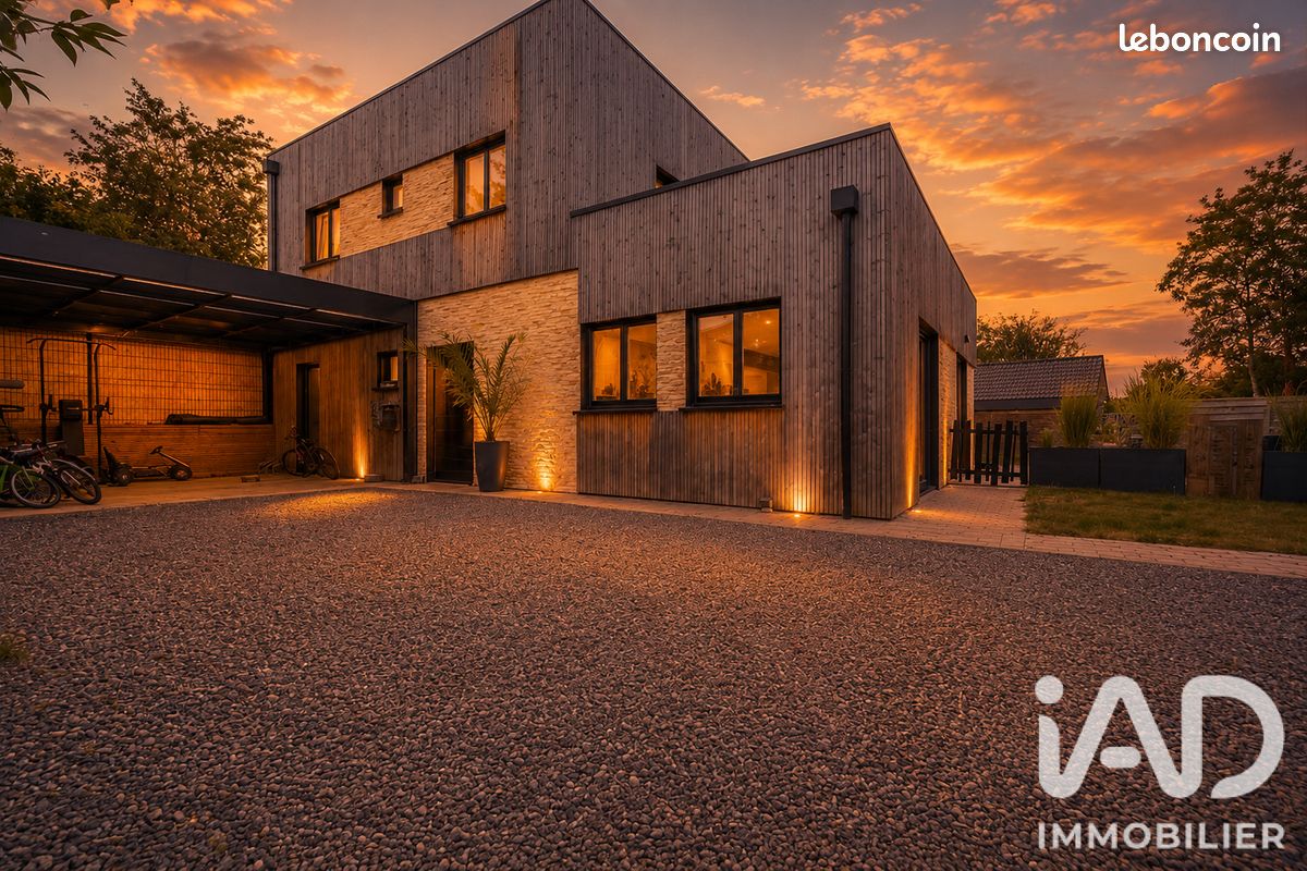 Maison 7 pièces 152 m² · à Jenlain · 152 m² · 479 900 €