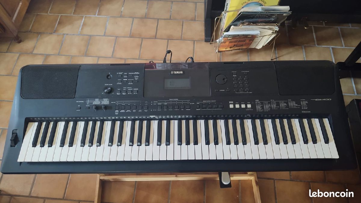 Piano synthétiseur Yamaha 76 touches (image 2)