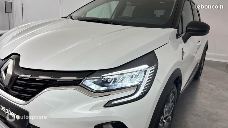 Renault Captur 1.6 E-Tech hybride 145ch Techno Fast Track (image 17)
