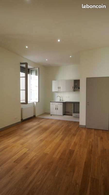 Appartement 3 pièces 79 m² · à Lyon · 79 m² · 1 357 €