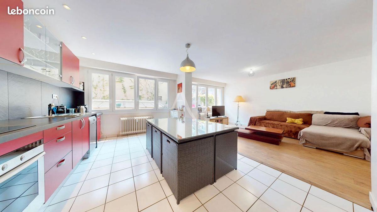 Appartement 2 pièces 65 m² · à Annecy · 65 m² · 350 000 €
