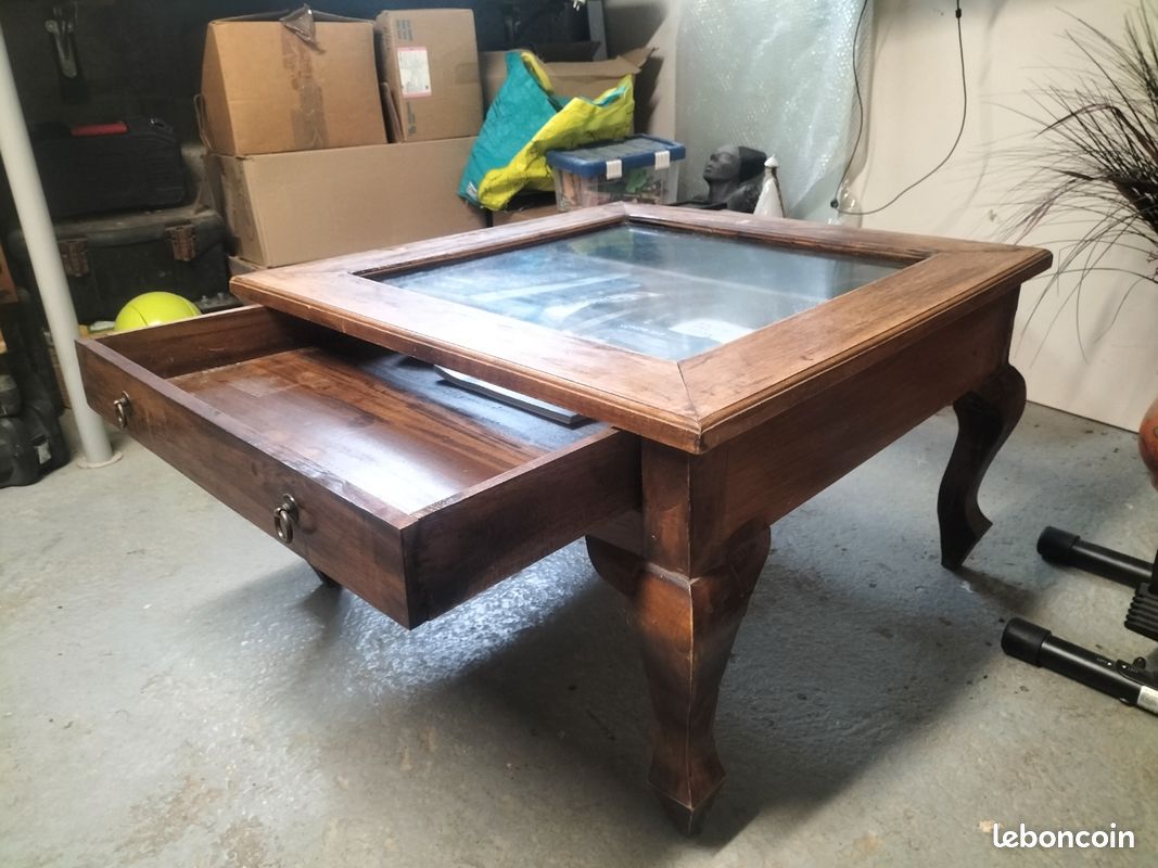 Table de salon (image 1)