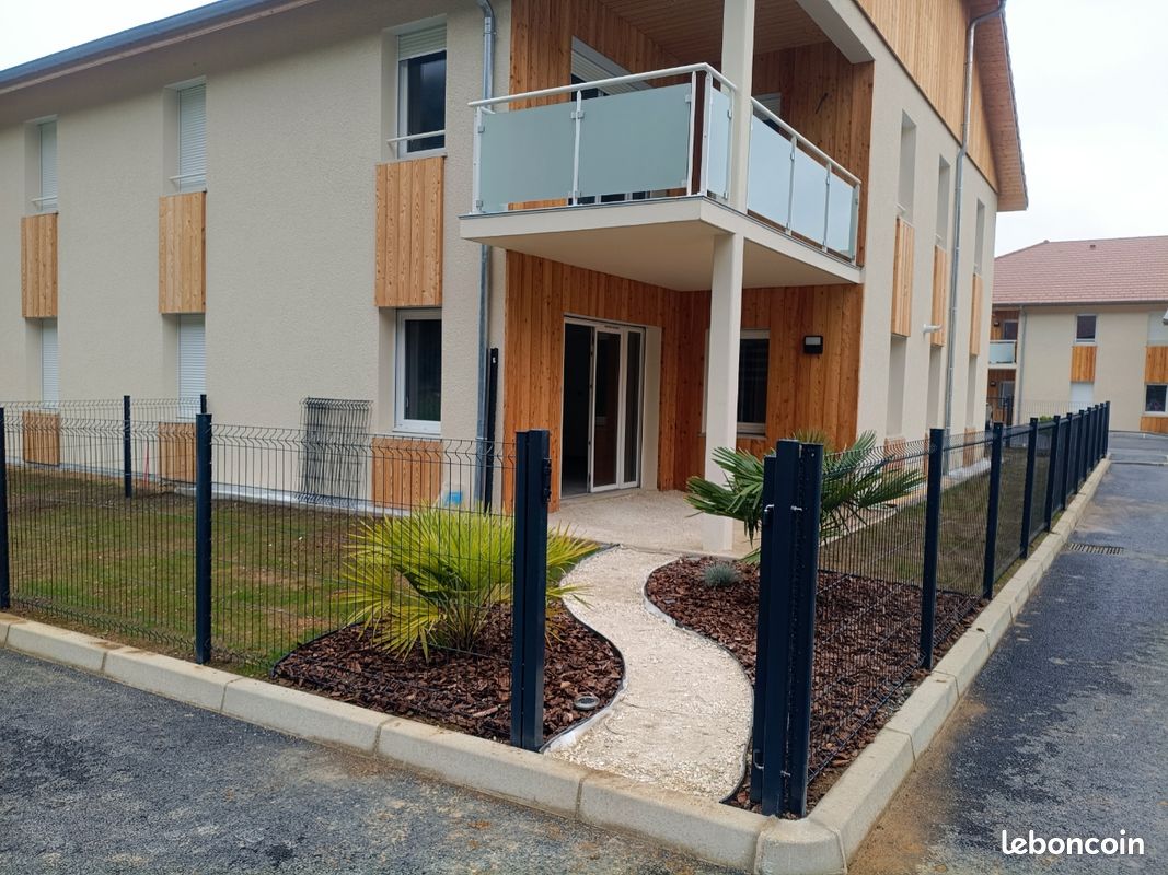 Appartement 3 pièces 70 m² · à Grignon · 70 m² · 928 €/mois