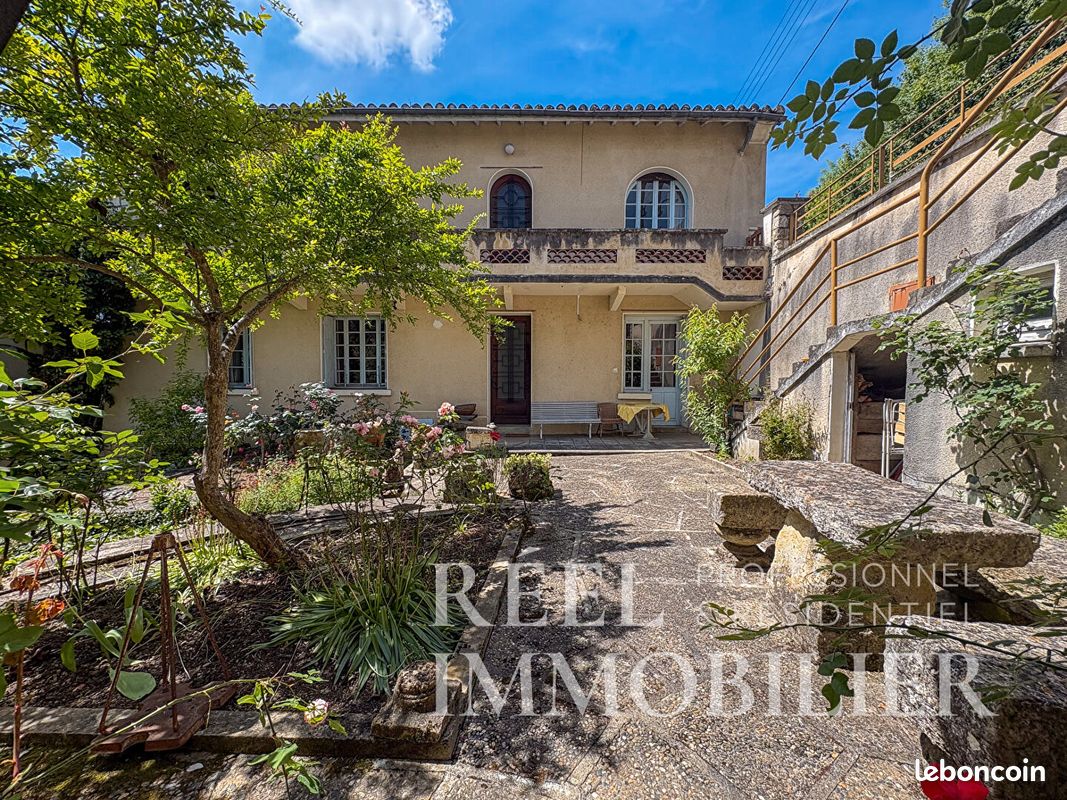 Maison 7 pièces 138 m² · à Auch · 138 m² · 249 000 €