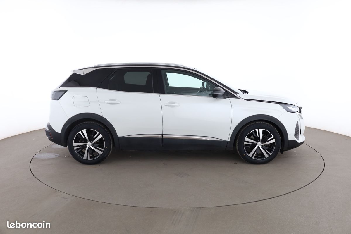Peugeot 3008 1.6 Hybrid4 GT e-EAT8 300 ch (image 13)