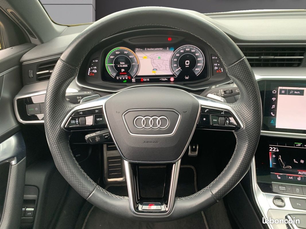 AUDI A6 AVANT 55 TFSIe 367 ch S tronic 7 Quattro Competition - Caméra de recul - Toit ouvrant - Attelage électri (image 12)