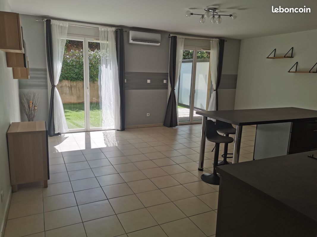 Appartement 3 pièces 65 m² · à Marseille · 65 m² · 245 000 €