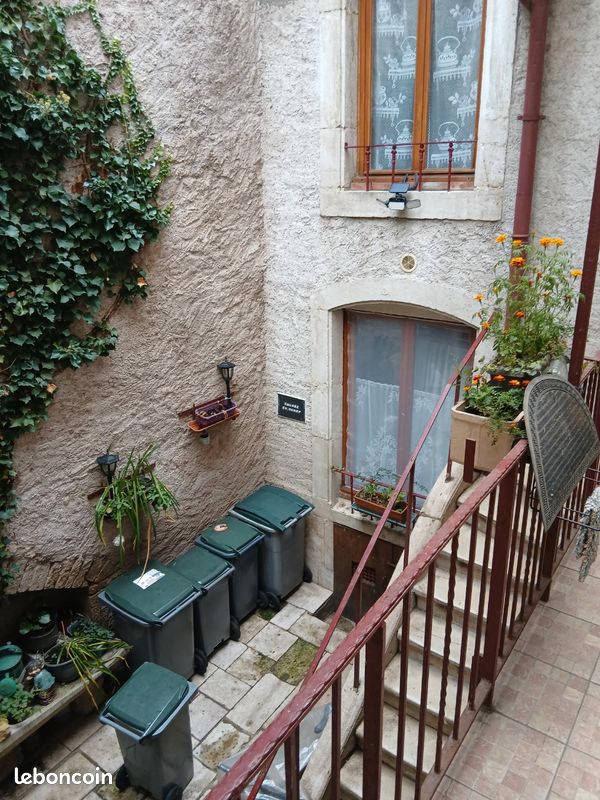Appartement 4 pièces 80 m² · à Neufchâteau · 80 m² · 150 000 €